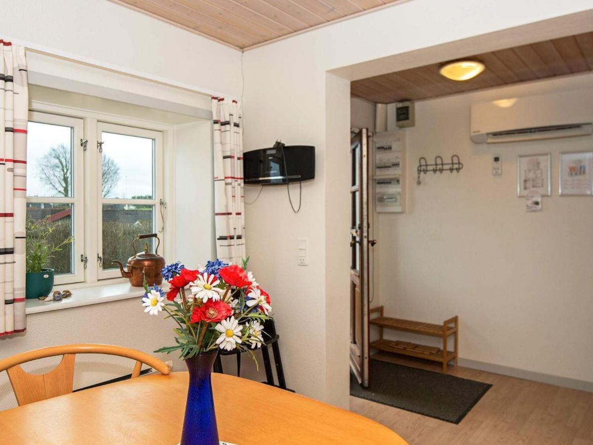 6 Person Holiday Home In Hejls Exterior foto